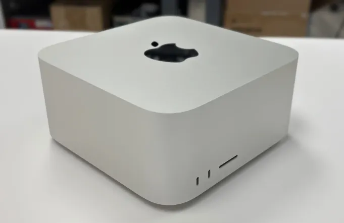 كمبيوتر آبل ماك ستوديو ام 4 PC APPLE Mac Studio, M4 Max, 14 Core, 36GB, 512GB SSD, Silver